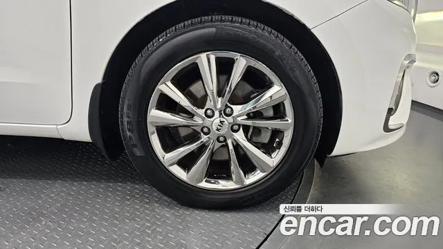 Kia The New Carnival 2019 Белый из Кореи, фото 6