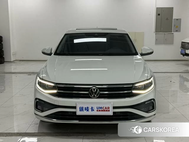 Volkswagen Bora 2022 Белый из Китая, фото 6