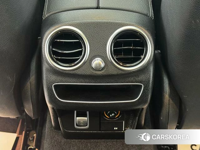 Mercedes-Benz Class C 2021 Белый из Китая, фото 6