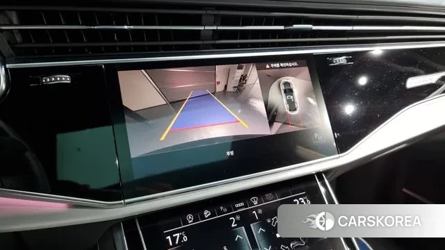 Audi Q8 (4M) 2022 Черный из Кореи, фото 6