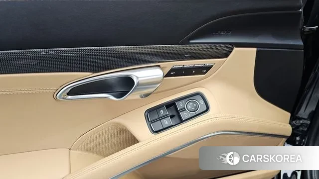 Porsche 718 Boxster 2019 Серый из Кореи, фото 6