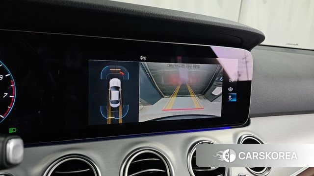 Mercedes-Benz E-Class W213 2021 Серый из Кореи, фото 6
