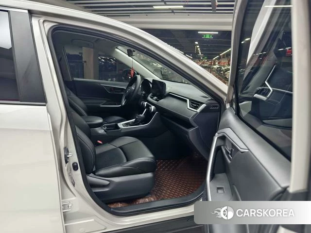 Toyota Wilanda id 4321304 из Китая 6