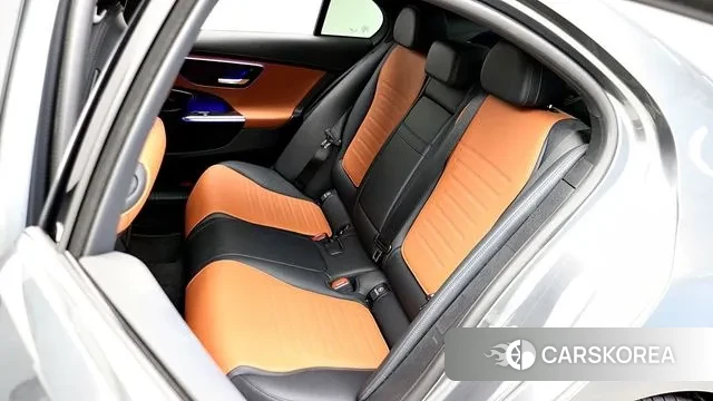 Mercedes-Benz C-Class W206 2023 Серый из Кореи, фото 6