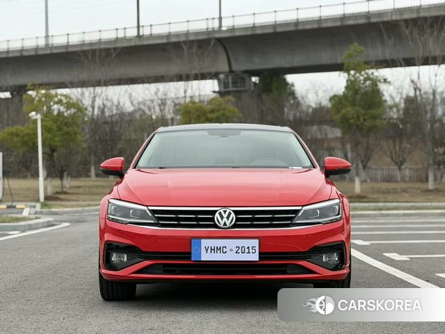 Volkswagen Lingdu 2020 Красный из Китая, фото 6