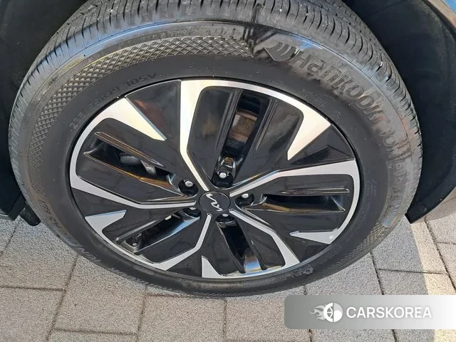 Kia EV6 2021 Жемчужный цвет из Кореи, фото 6