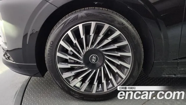 Hyundai Grandeur (GN7) id 2607887 из Кореи 6