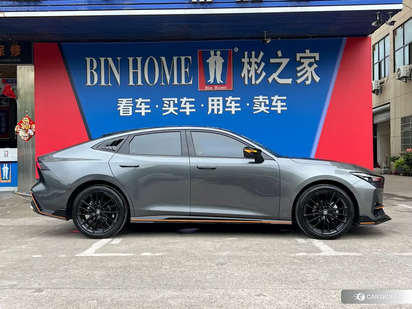 Chang'an UNI-V 2025 Silver/gray из Китая, фото 6