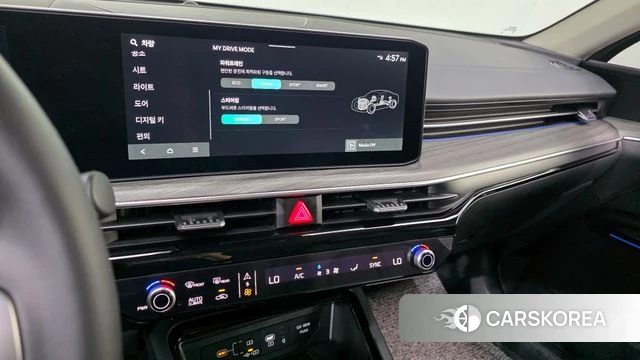 Kia The New K5 3rd generation 2025 Серый из Кореи, фото 6