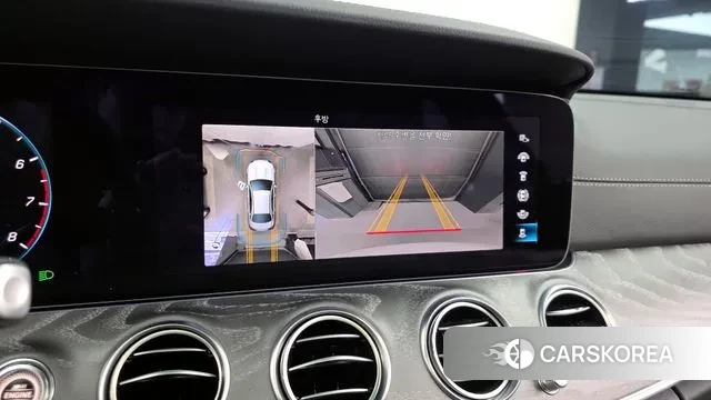 Mercedes-Benz E-Class W213 2023 Белый из Кореи, фото 6