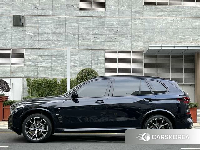BMW X5 2025 Черный из Китая, фото 6