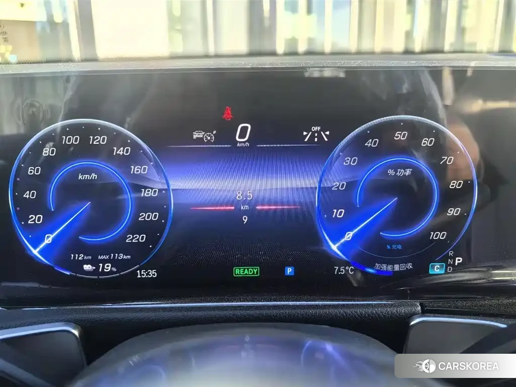 Mercedes-Benz EQB 2025 Черный из Китая, фото 6