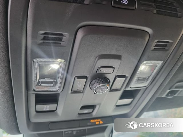 Cadillac Escalade 5th Generation 2021 Черный из Кореи, фото 6