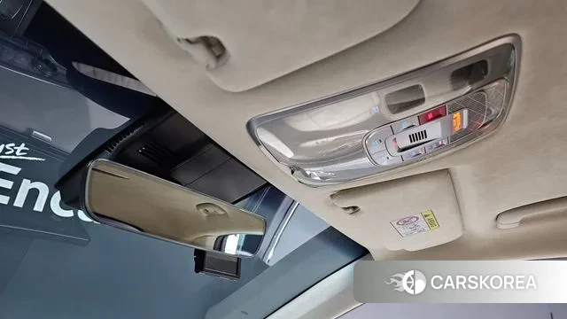 Genesis GV70 2023 Белый из Кореи, фото 6