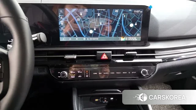 Kia The New Sportage 5th Generation Hybrid 2025 Белый из Кореи, фото 6