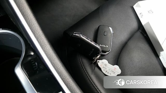 Kia K5 3rd generation 2022 Черный из Кореи, фото 6