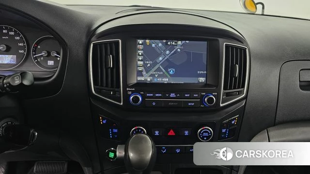 Hyundai The New Grand Starex 2018 Желтый из Кореи, фото 6