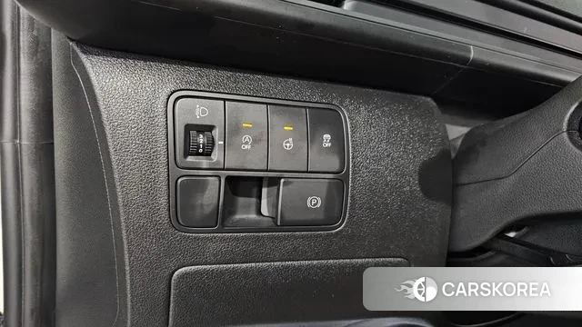 Hyundai Staria 2022 Белый из Кореи, фото 6