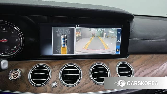 Mercedes-Benz E-Class W213 2018 Серый из Кореи, фото 6