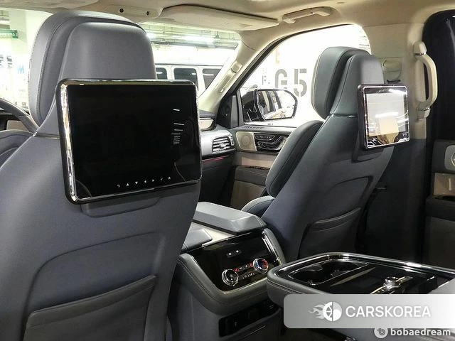Lincoln Navigator 4th generation 2021 Черный из Кореи, фото 6
