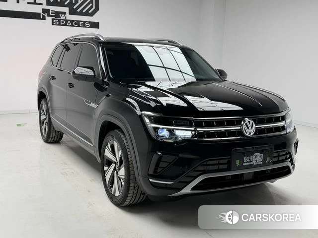 Volkswagen Tourang 2024 Черный из Китая, фото 6