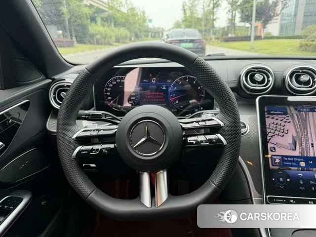Mercedes-Benz Class C 2025 Белый из Китая, фото 6