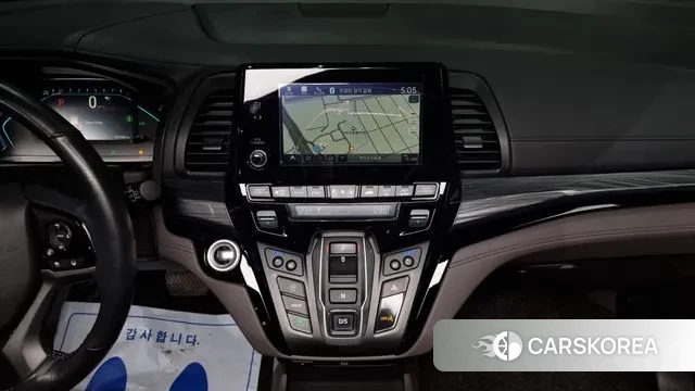 Honda Odyssey 2021 Белый из Кореи, фото 6