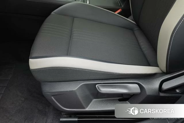 Volkswagen Golf 2022 Белый из Китая, фото 6
