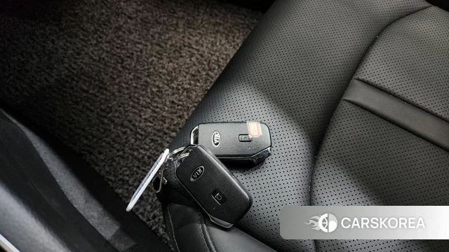 Kia K5 3rd generation 2020 Серый из Кореи, фото 6