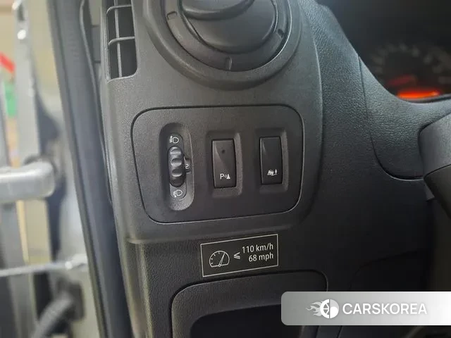 Renault Korea (Samsung) Master 2019 Серебристо-серый из Кореи, фото 6