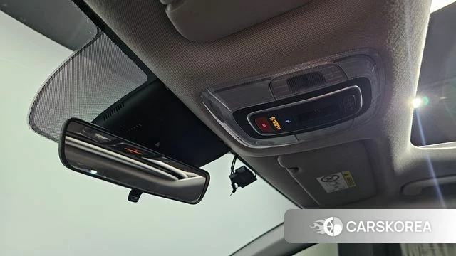 Hyundai The New Avante (CN7) 2024 Серебристо-серый из Кореи, фото 6