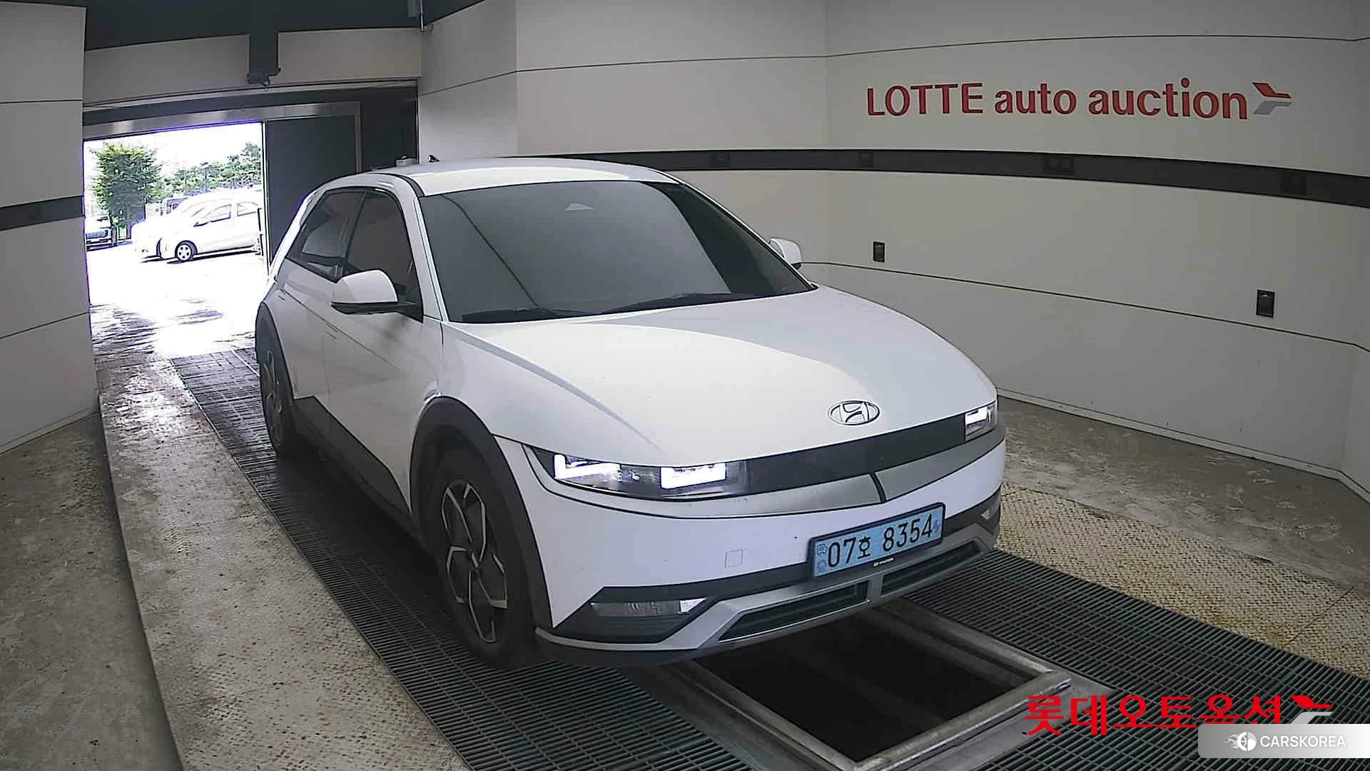 Hyundai IONIQ 5 2022 Atlas White из Кореи, фото 6