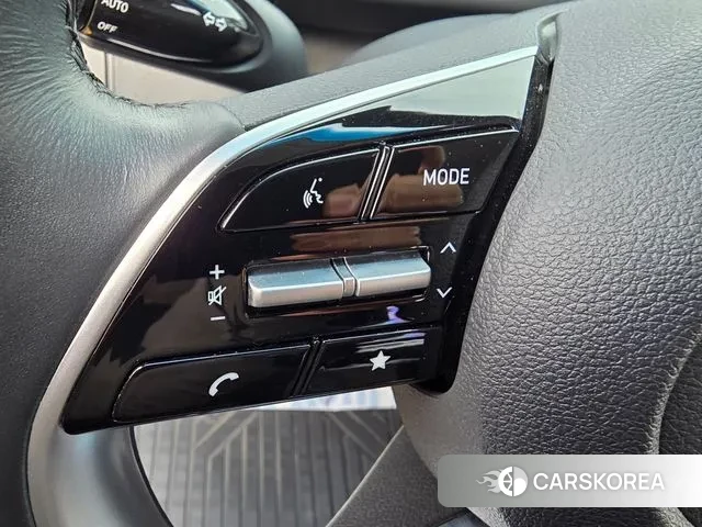 Hyundai Staria 2023 Желтый из Кореи, фото 6