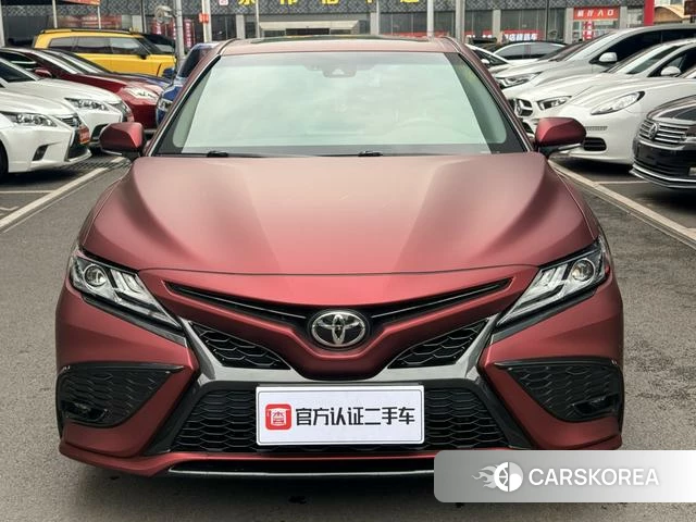 Toyota Camry 2022 Красный из Китая, фото 6