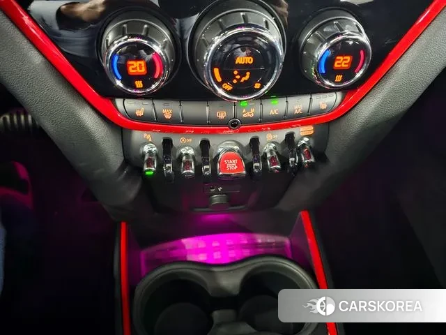 Mini Cooper S Countryman 2023 Серебристо-серый из Кореи, фото 6