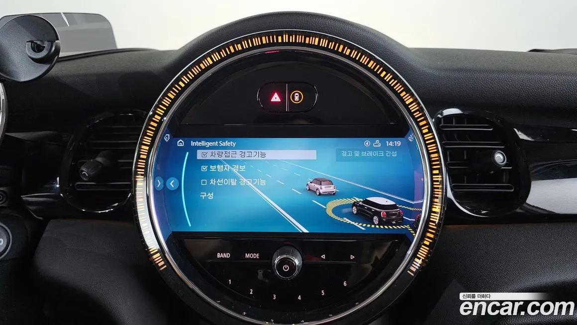 Mini Cooper 2023 Песочный из Кореи, фото 6