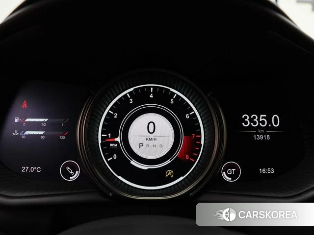 Aston Martin DB11 2022 Белый из Китая, фото 6