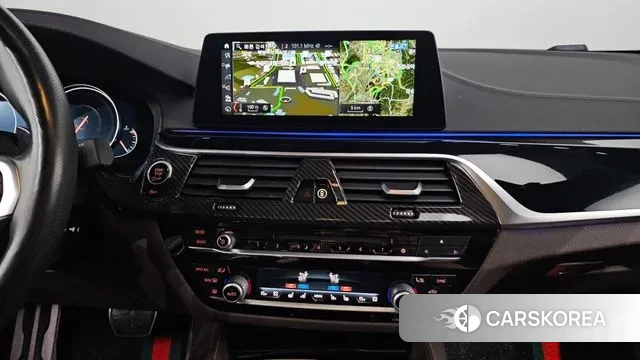 BMW 5 Series (G30) 2018 Серый из Кореи, фото 6