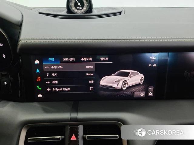 Porsche Taycan 2024 Темно-зеленый из Кореи, фото 6