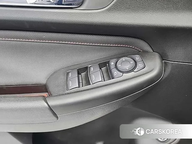 Chevrolet (GM Daewoo) Trailblazer 2020 Черный из Кореи, фото 6