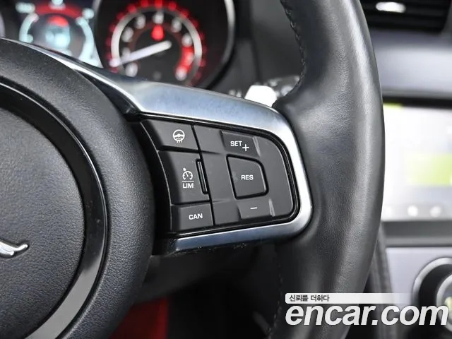 Jaguar F-TYPE 2019 Белый из Кореи, фото 6