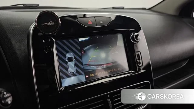 Renault Korea (Samsung) Clio 2018 Красный из Кореи, фото 6