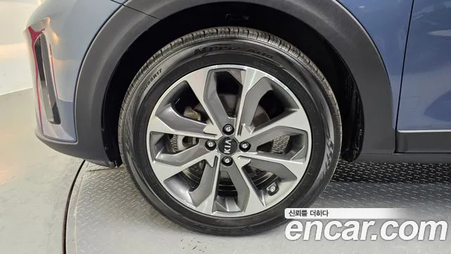 Kia Stonic id 2659490 из Кореи 6