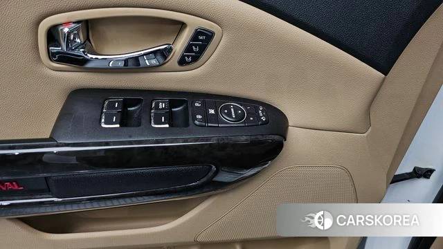 Kia The New Carnival 2019 Белый из Кореи, фото 6