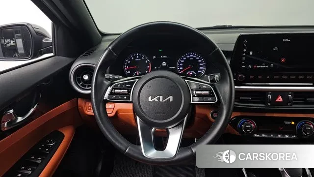 Kia The New K3 2nd generation 2023 Черный из Кореи, фото 6