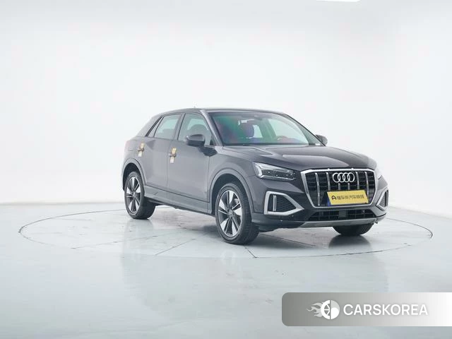 Audi Q2L 2023 Черный из Китая, фото 6