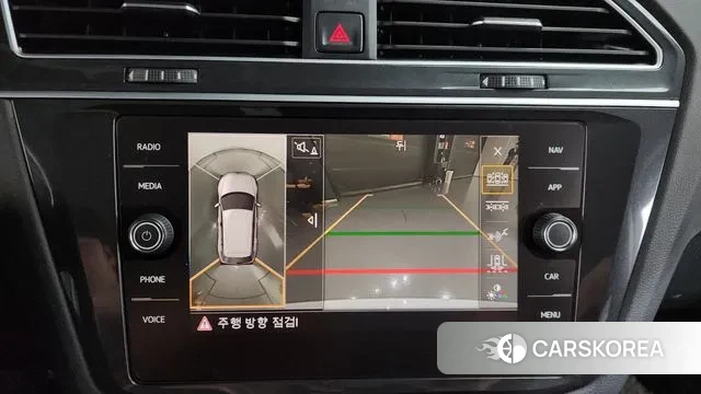 Volkswagen Tiguan second Generation 2019 Белый из Кореи, фото 6