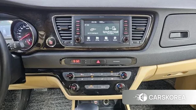 Kia The New Carnival 2019 Черный из Кореи, фото 6