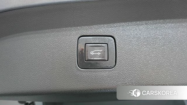 Chevrolet (GM Daewoo) Trax Crossover 2024 Серый из Кореи, фото 6