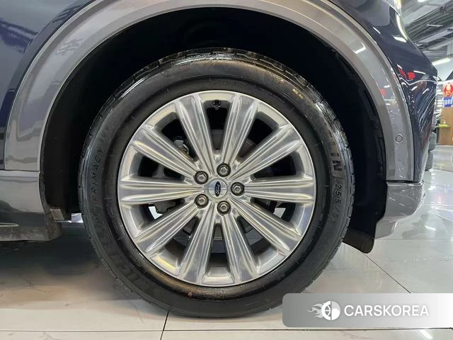 Ford Explorer 2021 Синий из Китая, фото 6